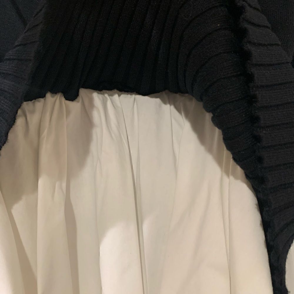 Avantlook Spliced Crewneck Sweater or Dress  - Blackwhite  size S - Picture 7 of 7